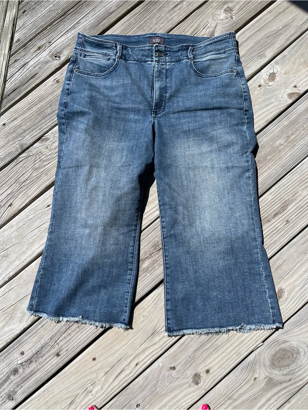 NYDJ Wide Leg Crop Jeans in Washed Blue Denim sz 14W